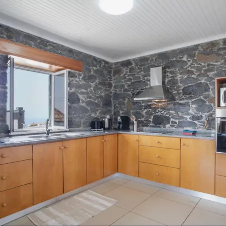 Atouguia * קלייטה