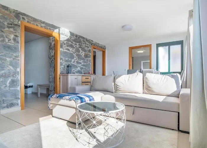 Atouguia Tatil Evi *